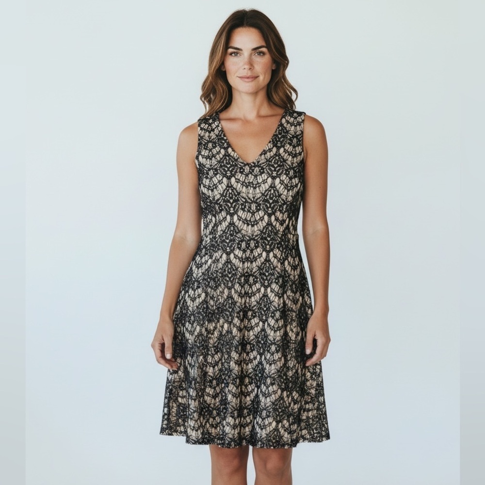 Kensie ladies dress sleeveless size 14 NWT Tan Black V-neck hidden back zipper